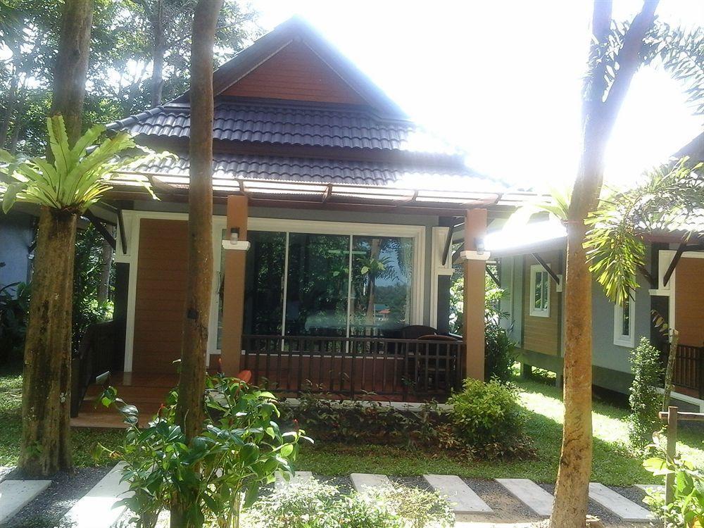 普塔拉兰塔度假村【SHA Plus+】 Ko Lanta 外观 照片
